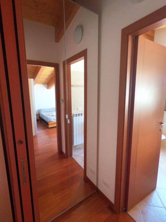Attico Petfriendly Con Terrazzo, Via Del Borgo Apartamento Montesilvano Marina Exterior foto