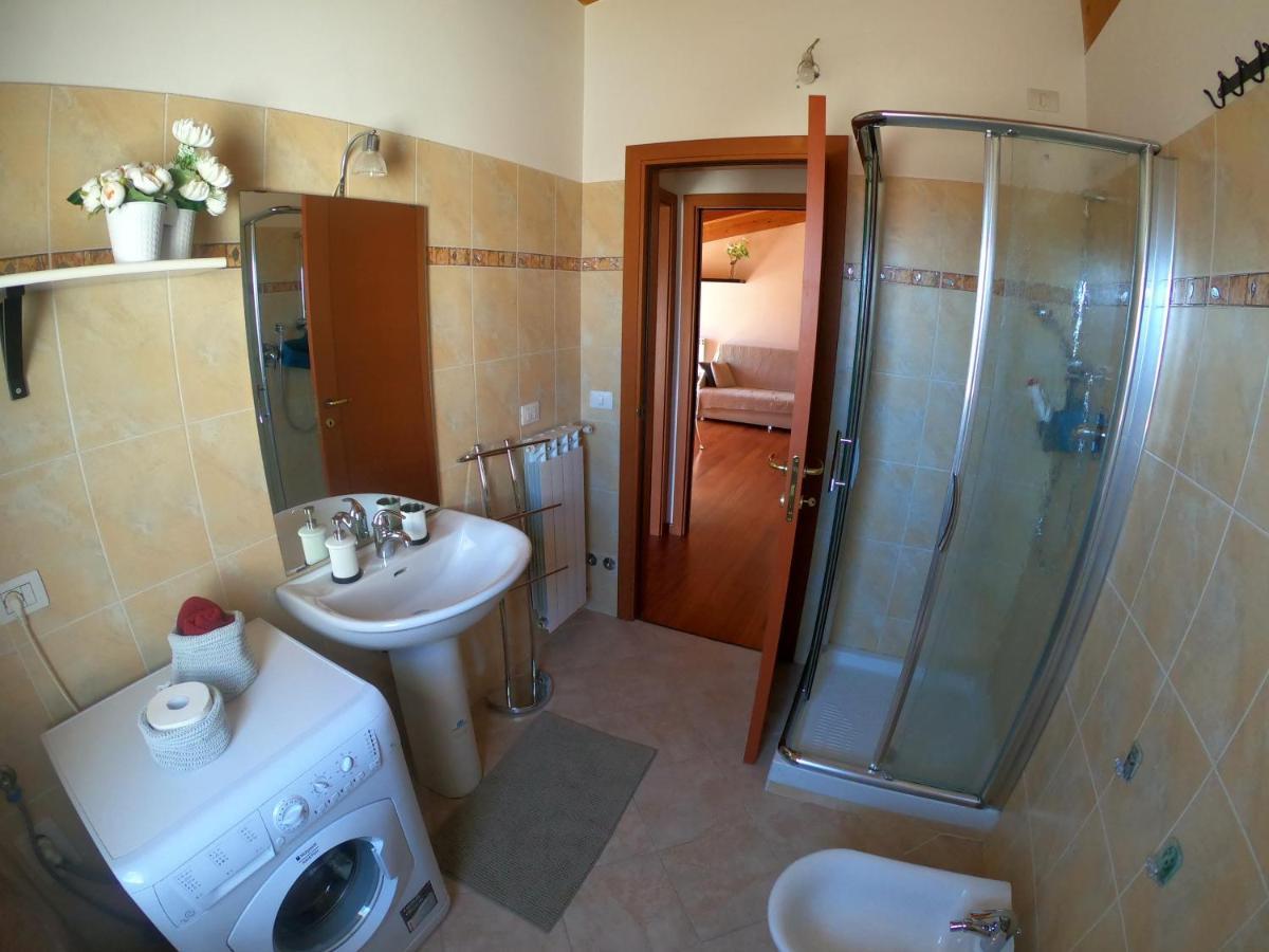 Attico Petfriendly Con Terrazzo, Via Del Borgo Apartamento Montesilvano Marina Exterior foto