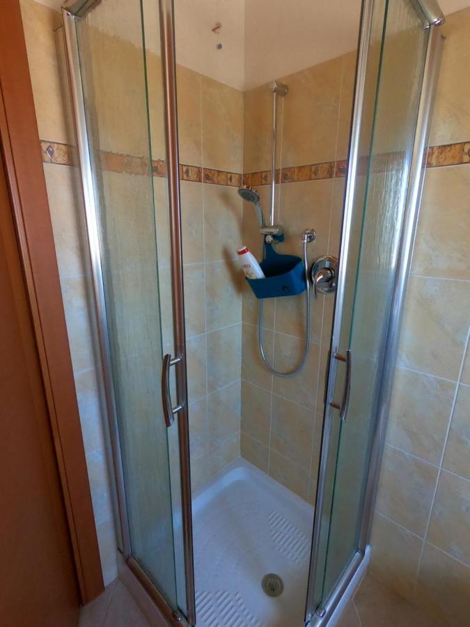 Attico Petfriendly Con Terrazzo, Via Del Borgo Apartamento Montesilvano Marina Exterior foto