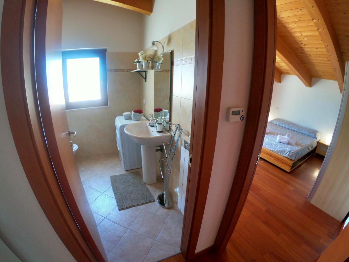 Attico Petfriendly Con Terrazzo, Via Del Borgo Apartamento Montesilvano Marina Exterior foto